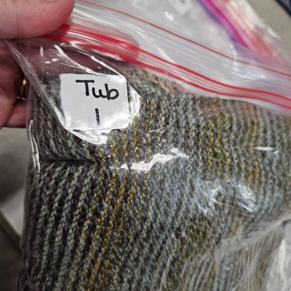 Hand Knit Wool Sweater Oversized Fit  Earth Tone Stripes Cozy Winter Wear size L - Picture 10 of 10